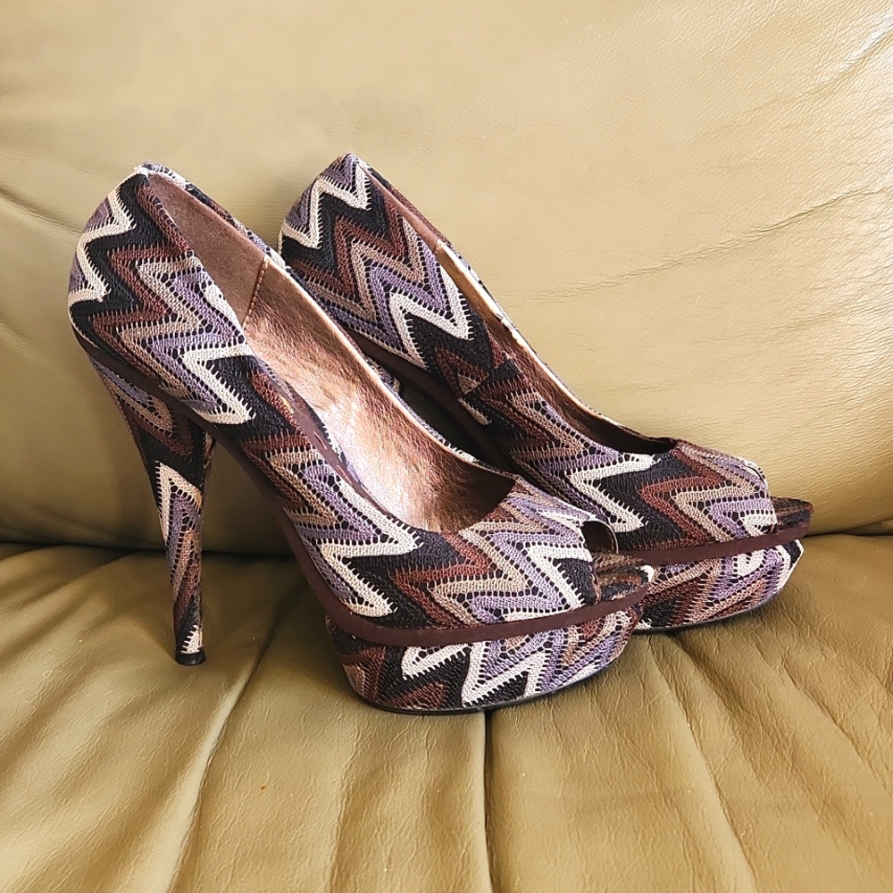 Platform stillettos size 7